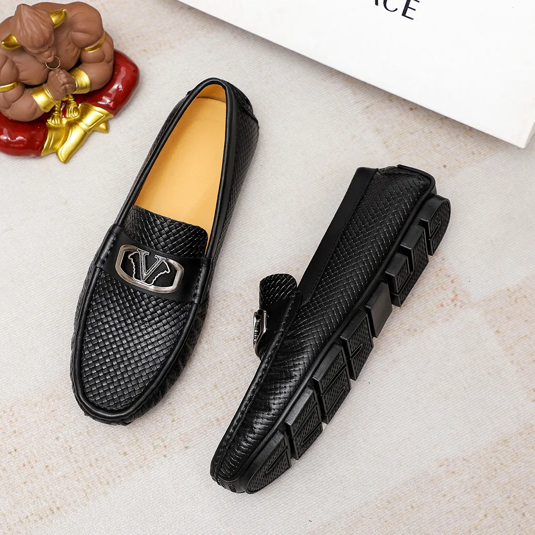 Men's shoes💰360💰💰[FENDI-FENDI] Classic new men's casual slip-on shoes🇨🇳Counter quality, original 1:1 high-quality workmanship💯The upper is made of imported first-layer cow Leather, 🐷leather lining, fashionable lazy beanie design 🌴casual Loaf style, with original raw rubber wear-resistant outsole 🌾definitely high-end and classy, only for drivers 🍀A must-have for trendy men, @@optional! 🍓Code number 38-45 (46🉑️customized, non-returnable and non-exchangeable)